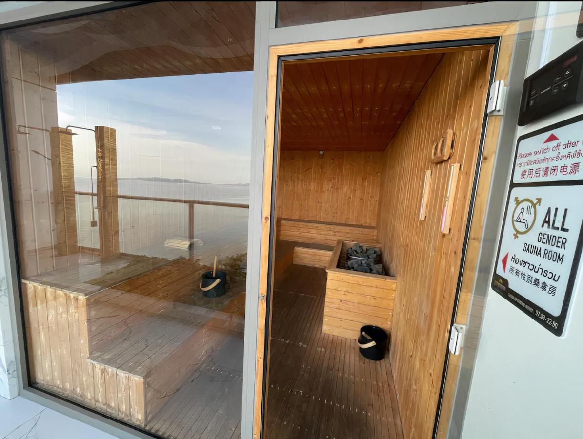 Luxury Sea View Room Beach Front Luxury Джомтиен Бийч Екстериор снимка